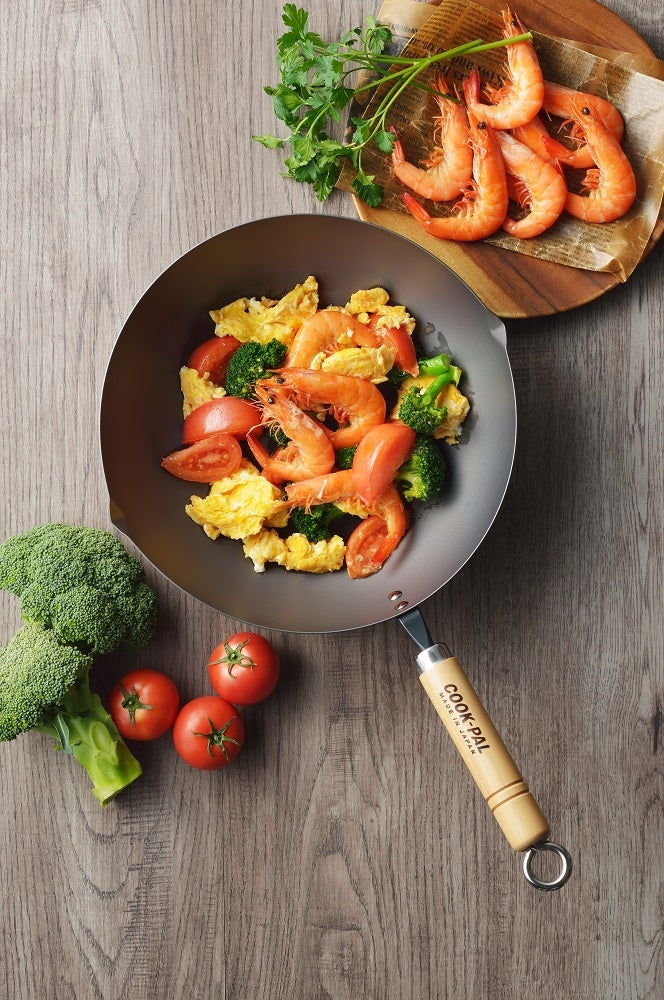 Yoshikawa Cook-Pal Ren 36cm Premium Carbon Steel Heat Treated Wok with two handles - Essence Home